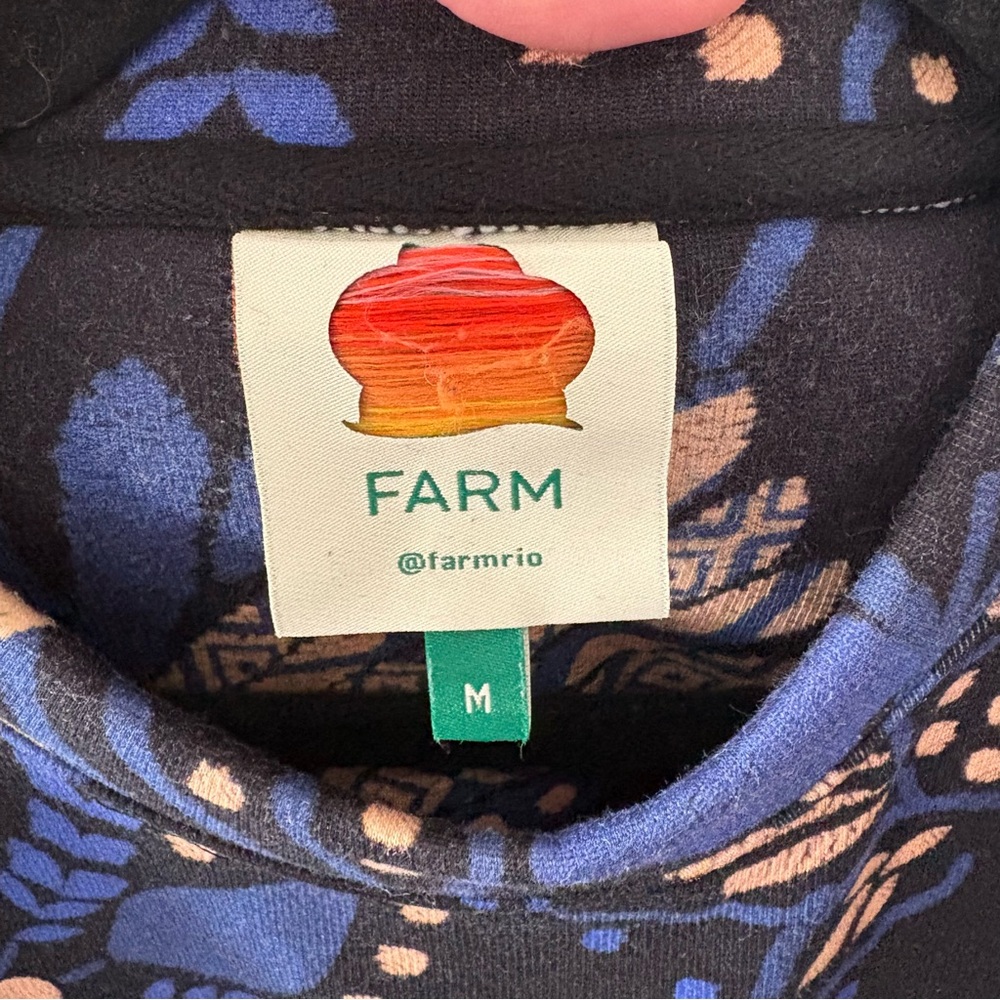 FARM Rio Blue Macaw Forest Sweatshirt, Size M, Women’s EUC @farmrio - Picture 10 of 10